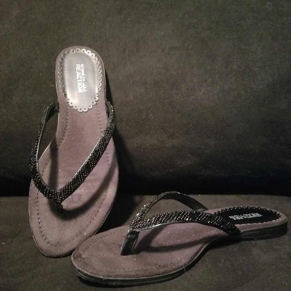 Kenneth Cole Beaded Flip Flop